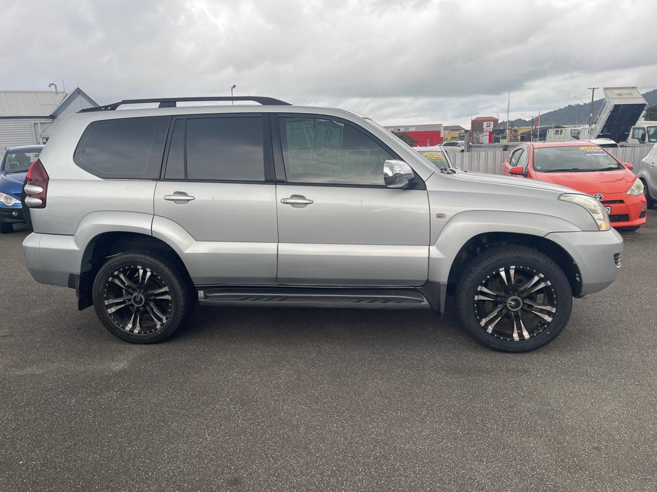 image-3, 2004 Toyota Landcruiser Prado 4.0 P V6 4WD RV 4A at Greymouth