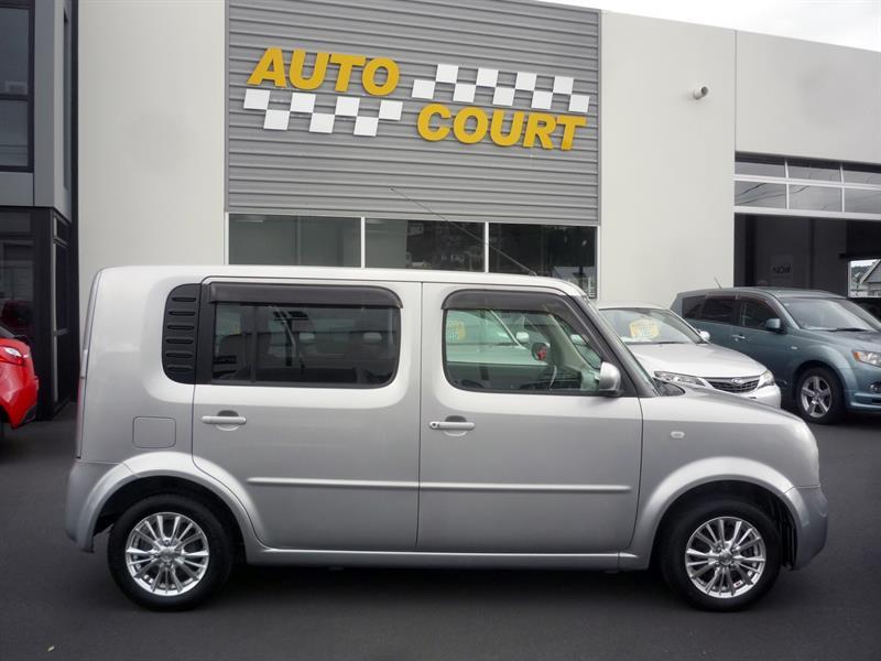 Nissan cube 2006