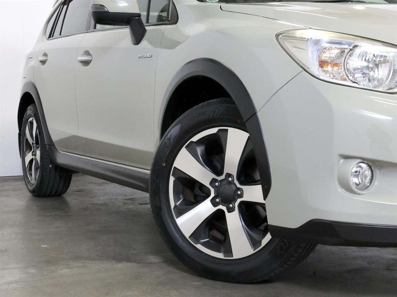 image-8, 2014 Subaru XV Hybrid 4WD Eyesight with Roof Rails at Christchurch