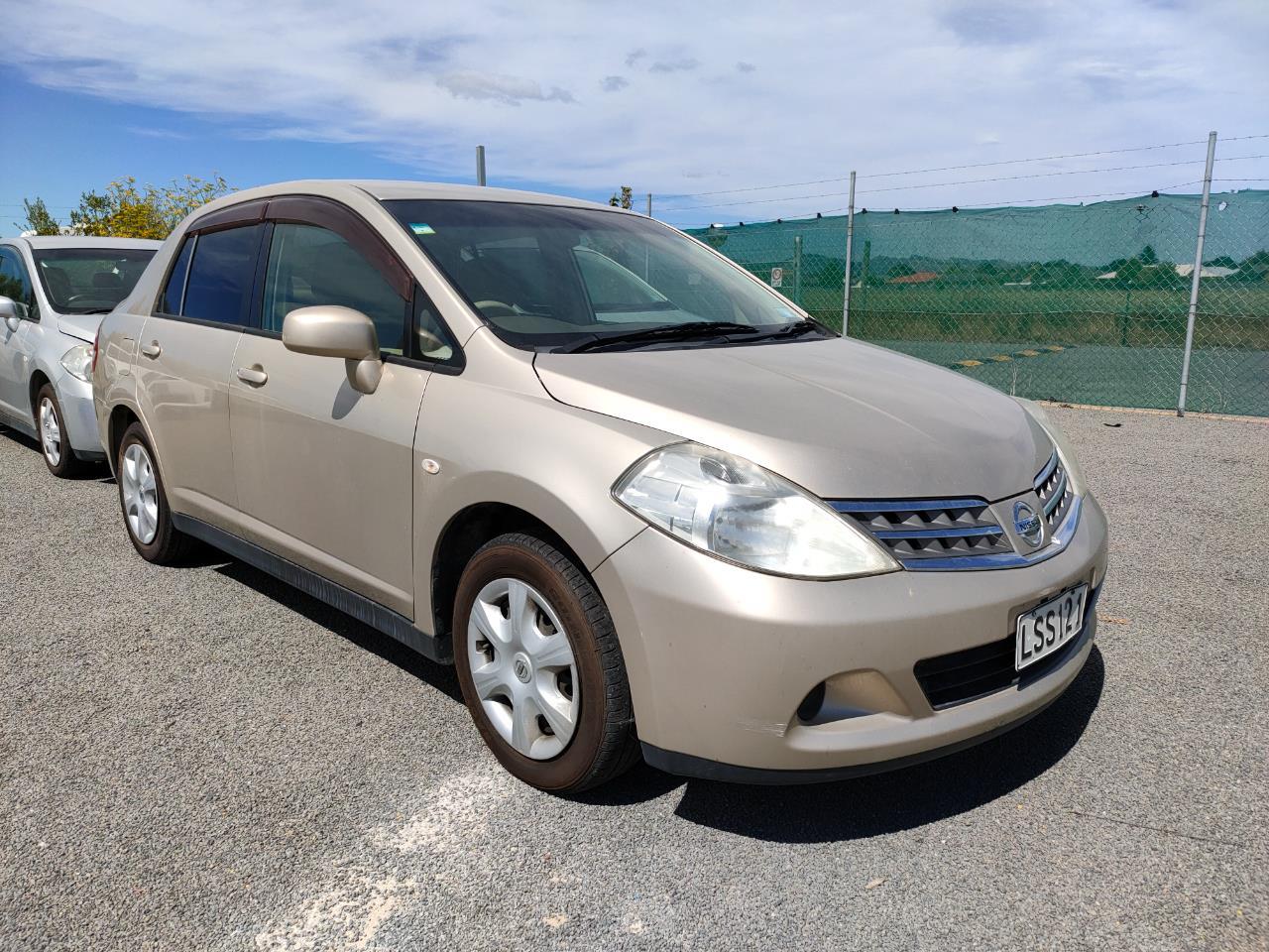 Nissan tiida 2008 хэтчбек