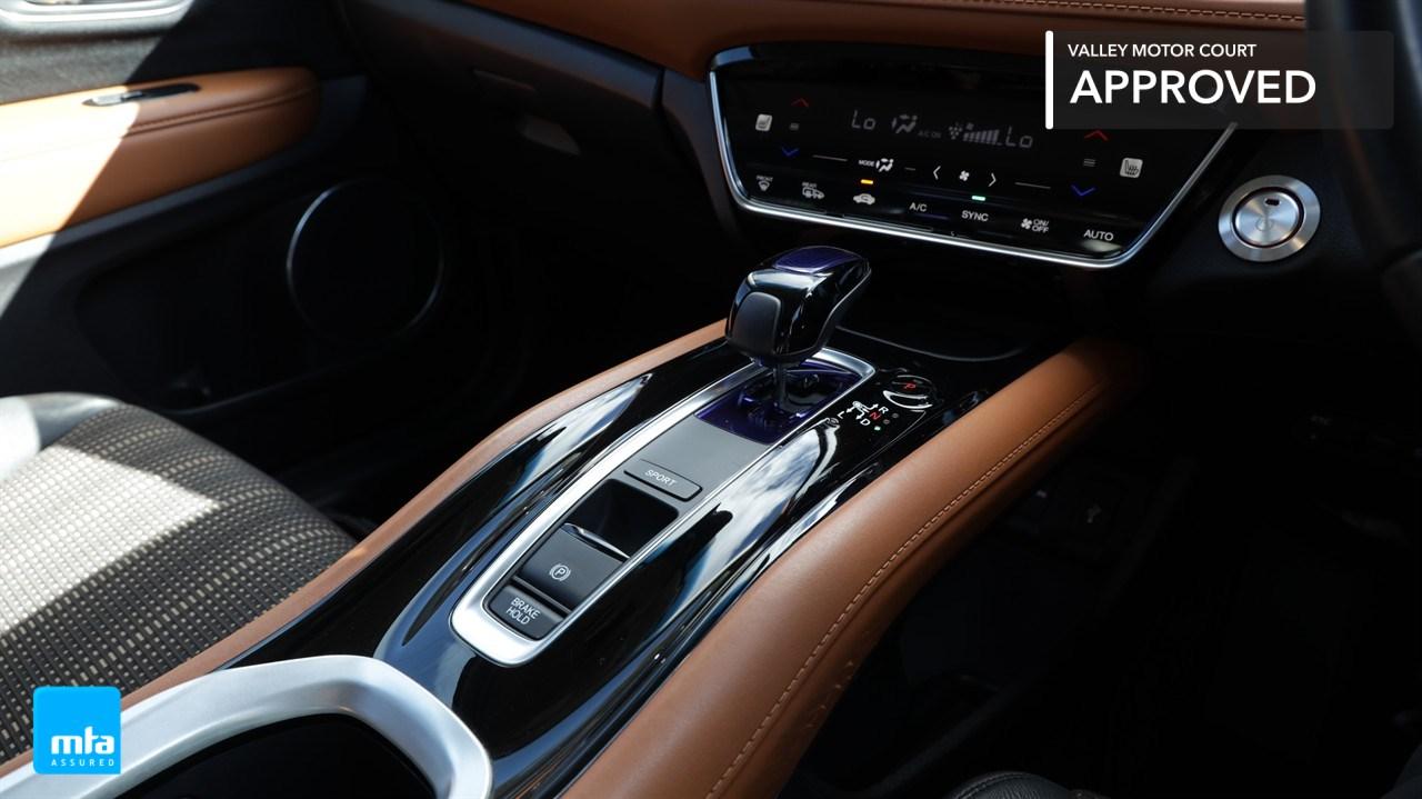 image-17, 2017 Honda Vezel HYBRID Z HONDA SENSING at Dunedin