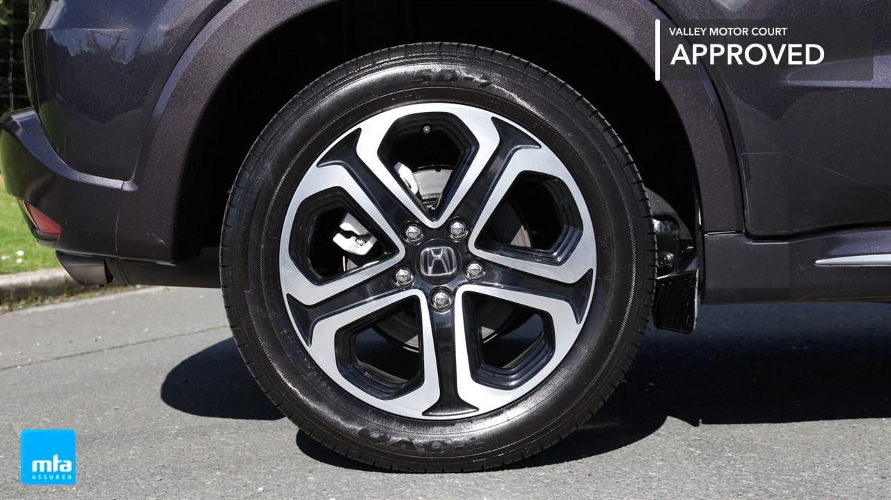 image-7, 2017 Honda Vezel HYBRID Z HONDA SENSING at Dunedin