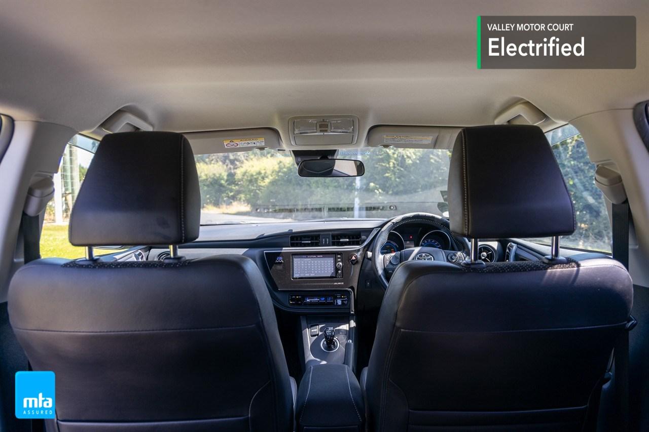 image-10, 2016 Toyota Auris Hybrid at Dunedin