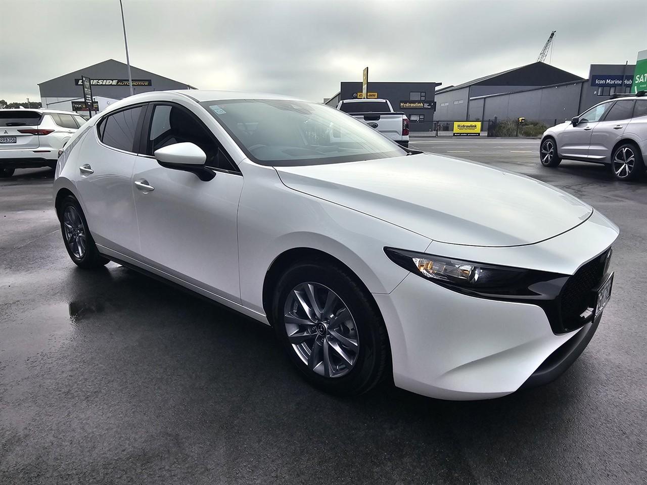 image-1, 2022 Mazda 3 GSX at Waimakariri