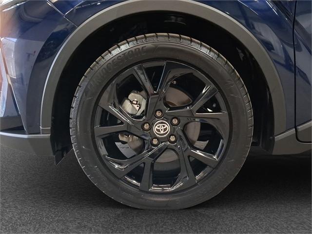 image-9, 2020 Toyota C-HR 1.8L Hybrid G at Dunedin