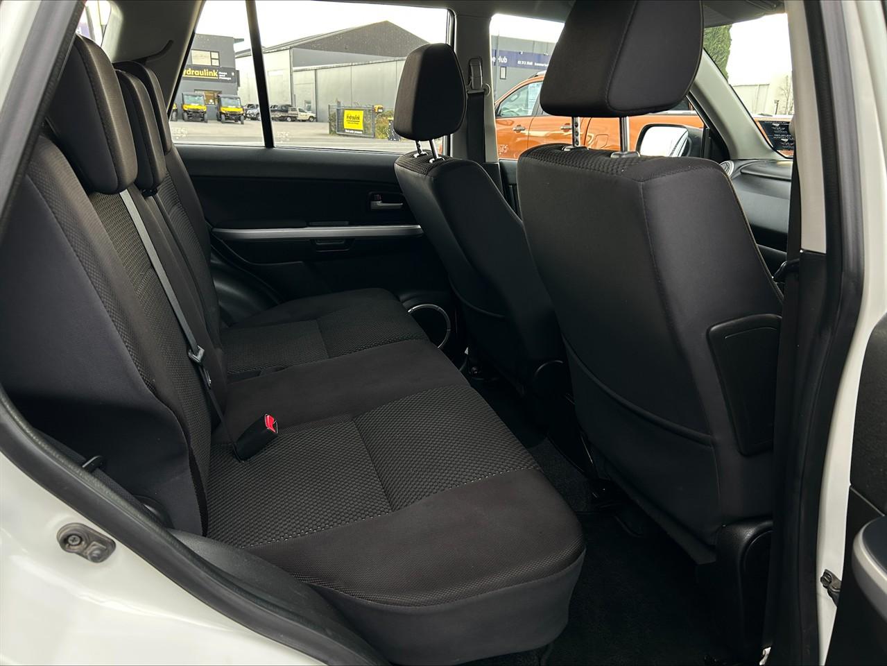 image-13, 2014 Suzuki Grand Vitara DJLX 1.9D 5DR at Waimakariri