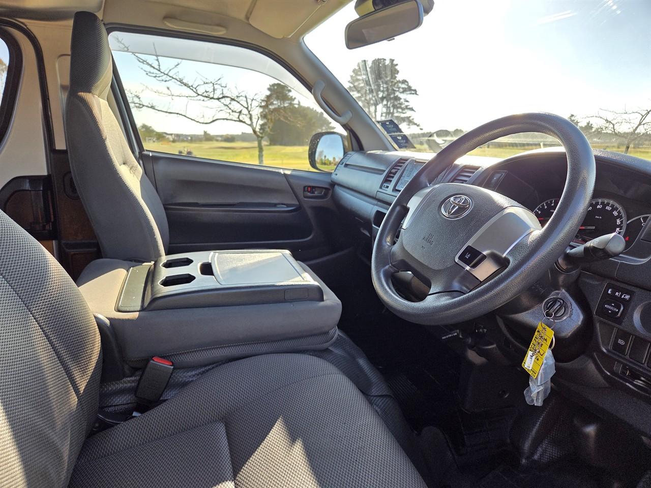 image-8, 2019 Toyota Hiace 2.8 TD GL 4WD at Christchurch