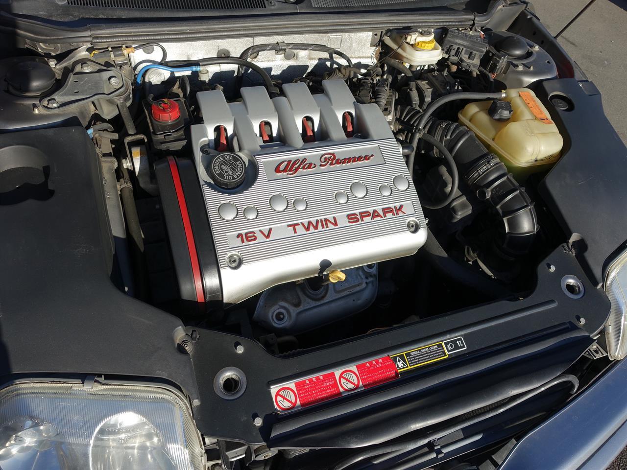 image-10, 2001 AlfaRomeo Spider at Dunedin
