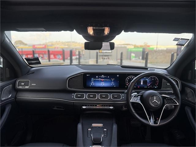 image-7, 2024 MercedesBenz GLE 300 D GLE 300 Night Edition at Dunedin