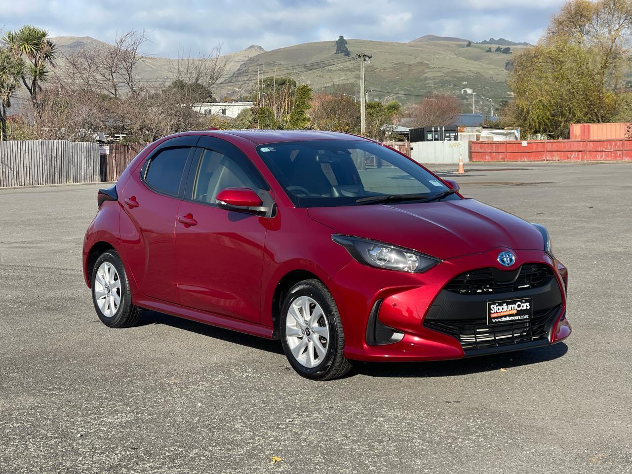 image-0, 2020 Toyota Yaris Hybrid G at Christchurch