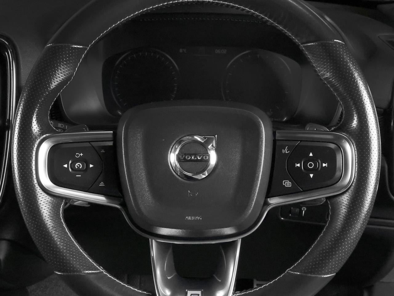 image-11, 2018 Volvo XC40 T5 AWD R-Design at Christchurch