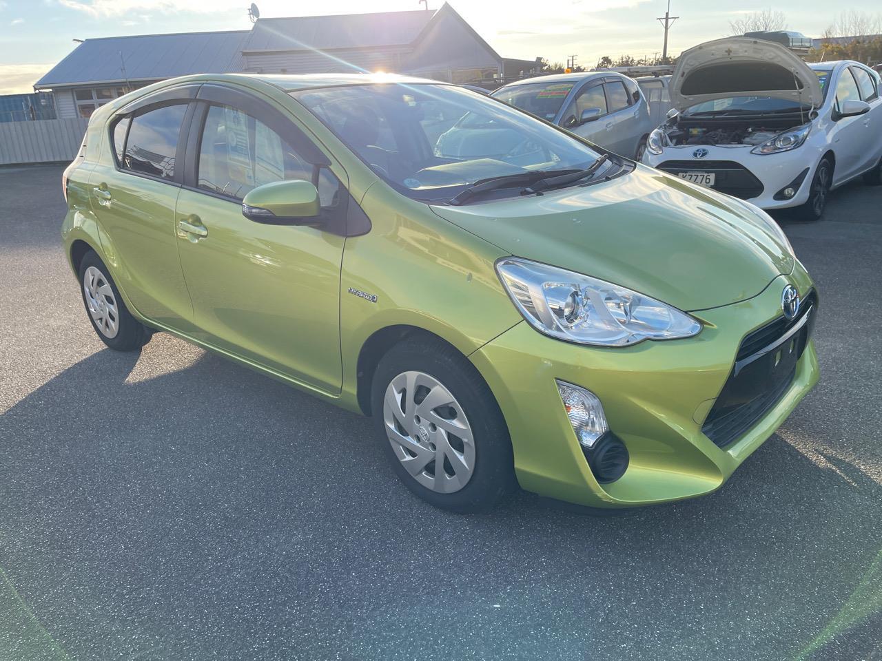 image-1, 2016 Toyota AQUA at Greymouth