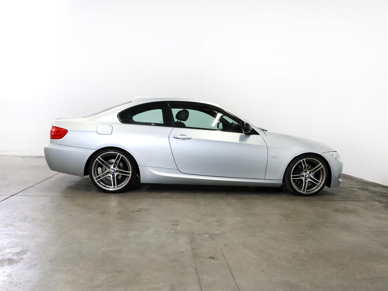image-9, 2012 BMW 325i Coupe M-Sport at Christchurch