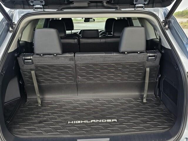 image-12, 2023 Toyota Highlander Limited 2.5P HEV ECVT AWD S at Greymouth