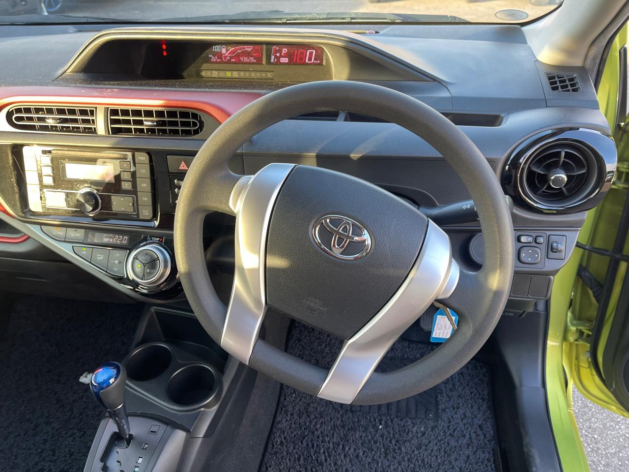 image-12, 2016 Toyota AQUA at Greymouth