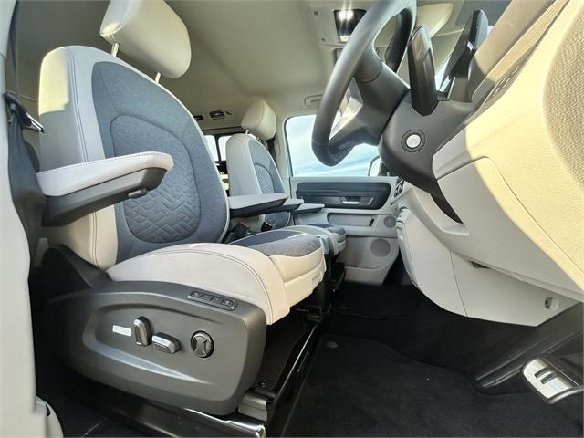 image-17, 2025 Volkswagen ID. Buzz LWB at Dunedin