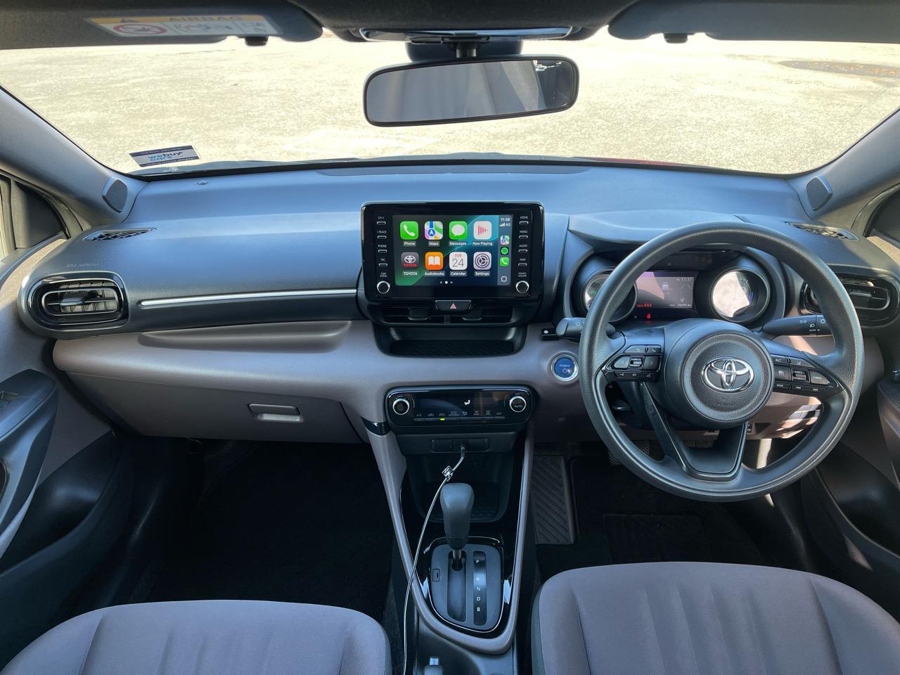 image-10, 2020 Toyota Yaris Hybrid G at Christchurch