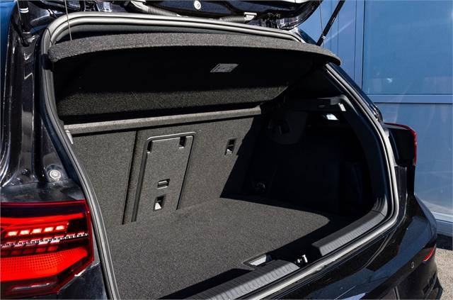 image-9, 2025 Volkswagen Golf R 235kW AWD Auto at Christchurch