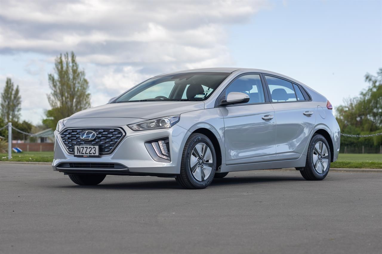 image-2, 2022 Hyundai Ioniq HYBRID 1.6PH/6AM at Christchurch