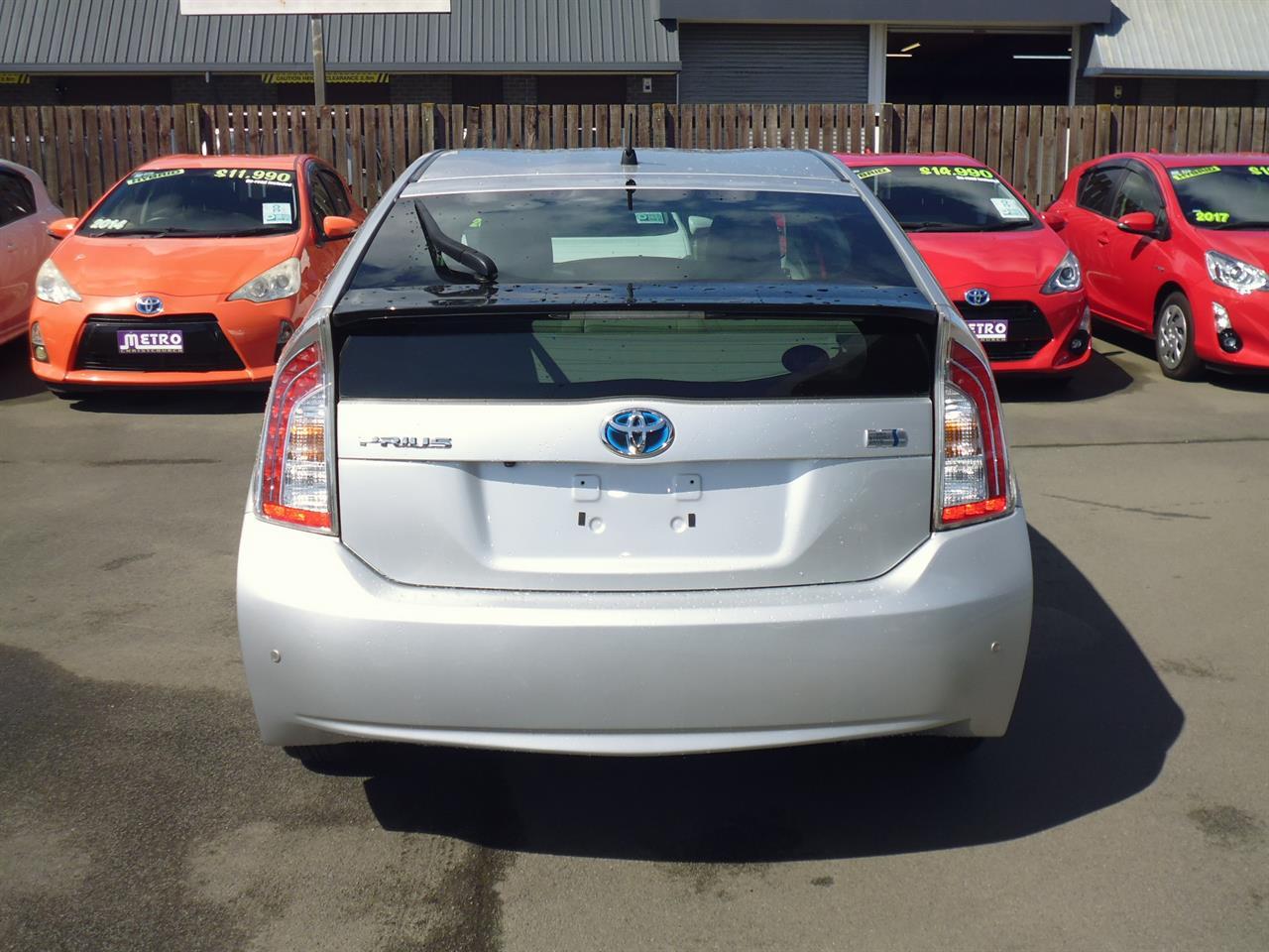 image-4, 2014 Toyota Prius S Hybrid at Christchurch