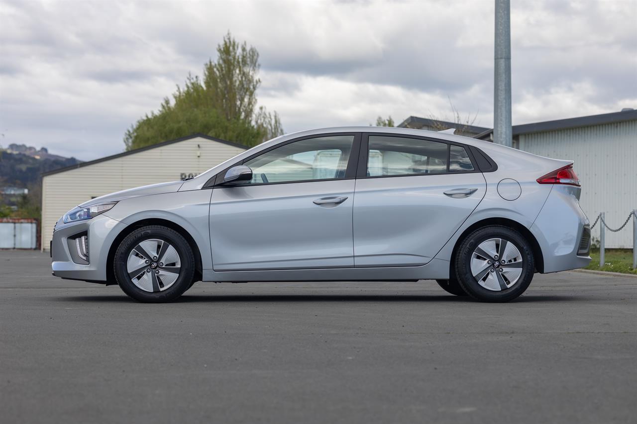 image-3, 2022 Hyundai Ioniq HYBRID 1.6PH/6AM at Christchurch