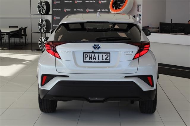 image-6, 2023 Toyota C-HR LIMITED 1.8 HYBRID at Christchurch