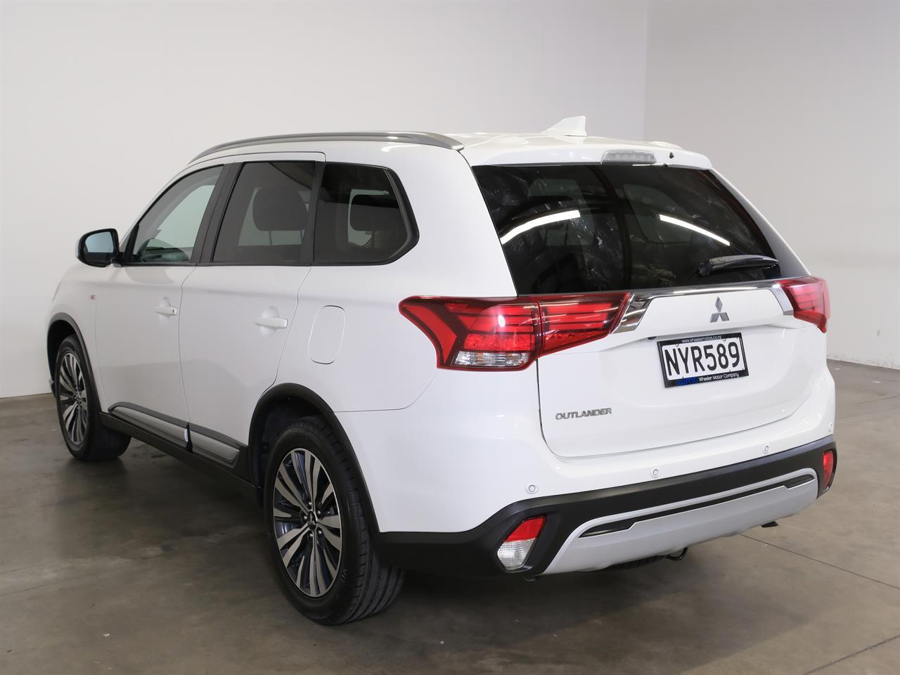 image-6, 2021 Mitsubishi Outlander LS 'NZ New' 7-Seater at Christchurch