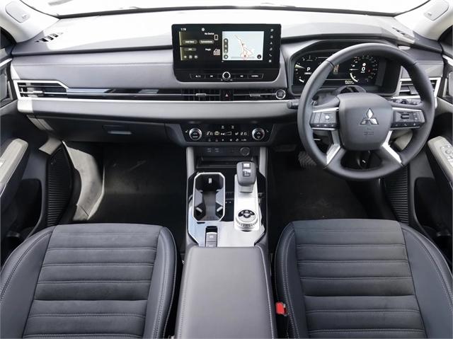 image-2, 2025 Mitsubishi Outlander XLS 2.5 4x4 auto at Dunedin