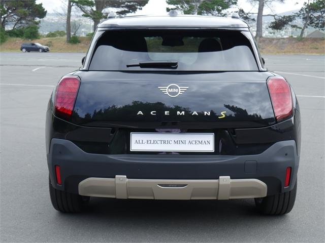 image-3, 2025 MINI Aceman SE 54Kwh EV Favoured at Dunedin