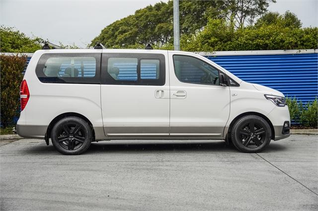 image-1, 2020 Hyundai iMax 2.5 Crdi Auto at Dunedin