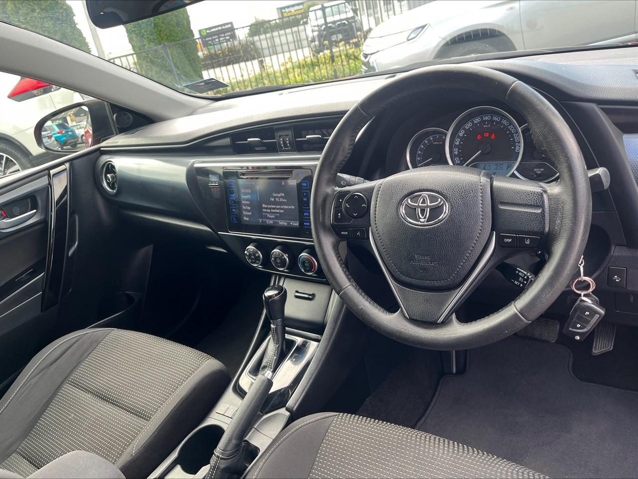 image-8, 2017 Toyota Corolla GLX 1.8P/CVT at Waimakariri