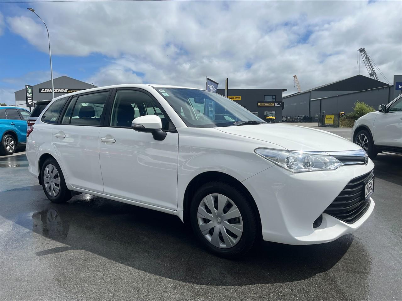 image-1, 2017 Toyota Corolla GX 1.5P WAGON 5M at Waimakariri