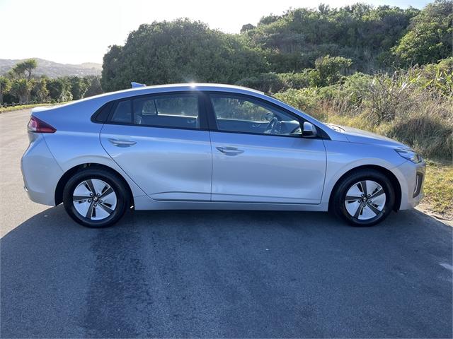 image-3, 2022 Hyundai IONIQ Hybrid 1.6 HEV at Dunedin