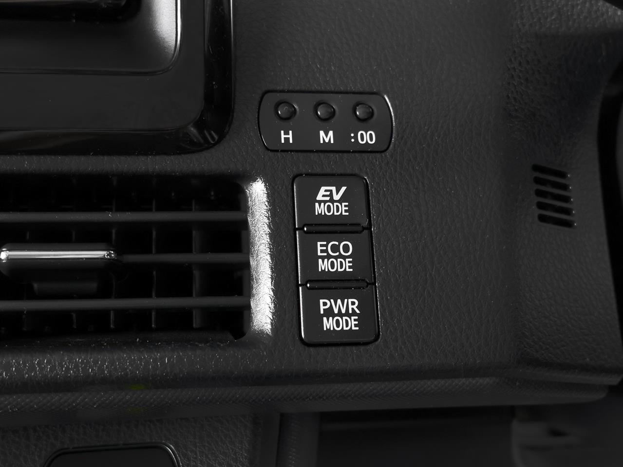 image-14, 2015 Toyota NOAH Hybrid 1.8lt 7-Seater 'X' at Christchurch