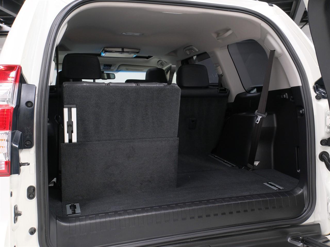 image-19, 2015 Toyota Land Cruiser Prado TX L-Package 4WD 7- at Christchurch