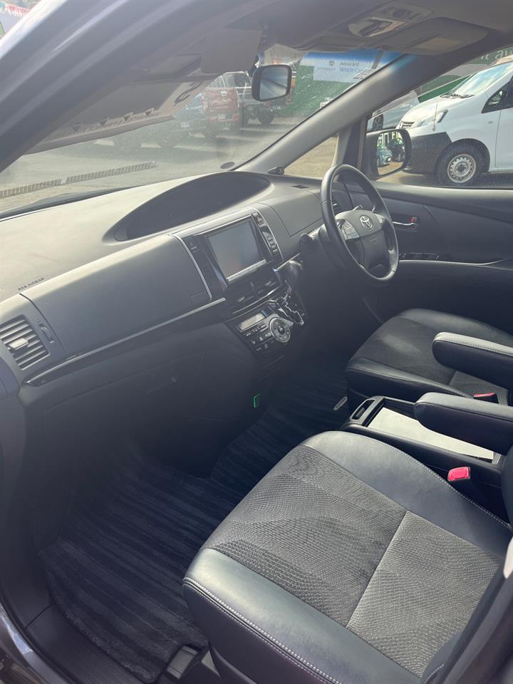 image-12, 2016 Toyota Estima 7 seater at Dunedin