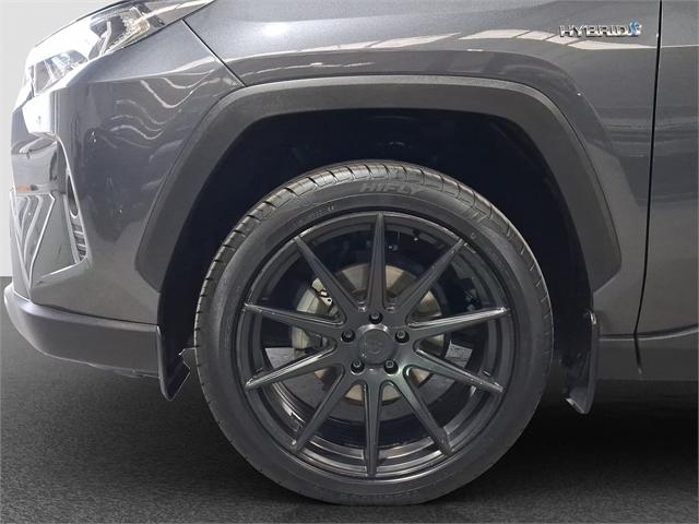 image-8, 2021 Toyota RAV4 Limited 2.5P Hybrid at Dunedin