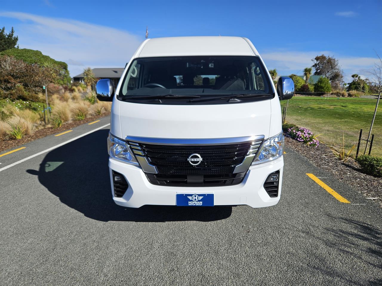 image-1, 2022 Nissan NV350 12 Seat 2.5 4WD at Christchurch