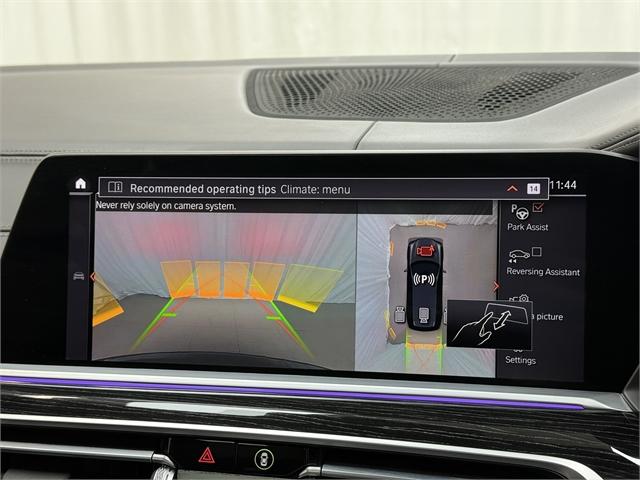 image-7, 2020 BMW X7 M50d M Performance at Christchurch