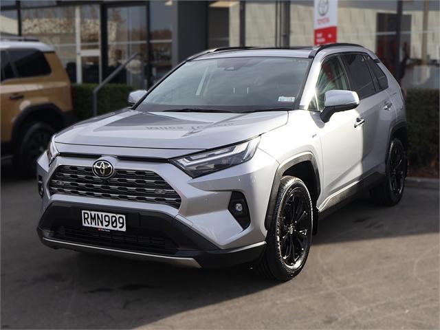 image-2, 2025 Toyota RAV4 Limited 2.5 Hybrid 4WD at Christchurch
