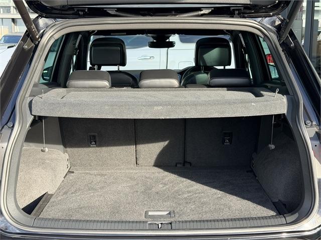 image-8, 2022 Volkswagen Tiguan NZ NEW 235KW R 2.0Pt/AWD at Christchurch