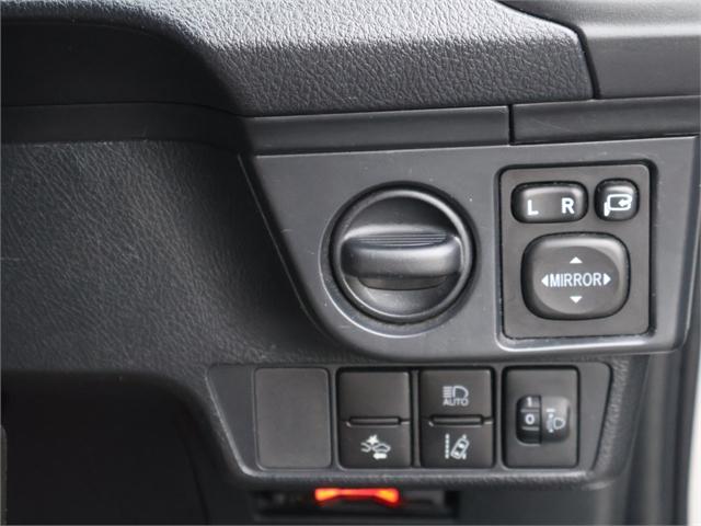 image-18, 2018 Toyota Corolla 1.5 Hybrid Wagon CVT 2WD at Christchurch