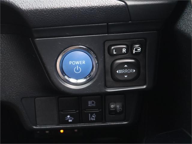 image-15, 2020 Toyota Corolla 1.5 Hybrid Wagon 2WD Auto at Christchurch