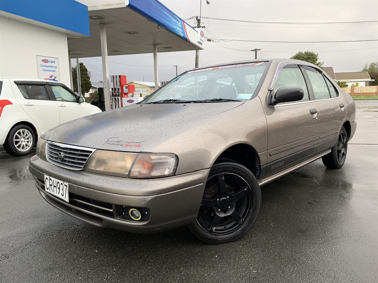 1996 Nissan Sunny on handshake