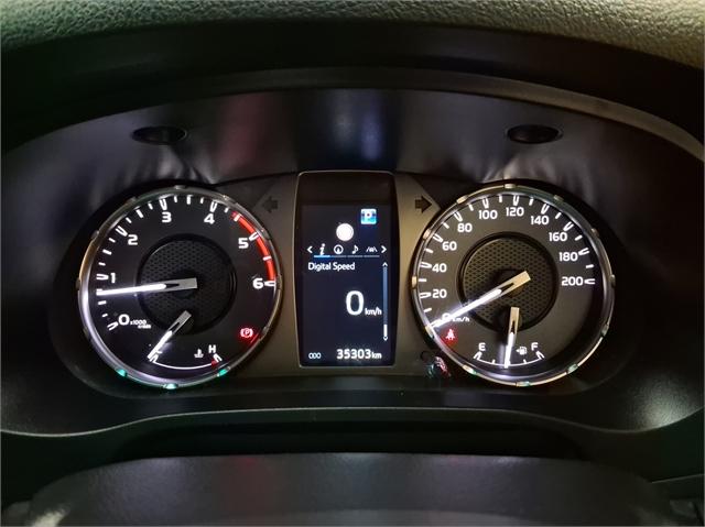 image-18, 2023 Toyota Hilux SR5 4WD at Dunedin