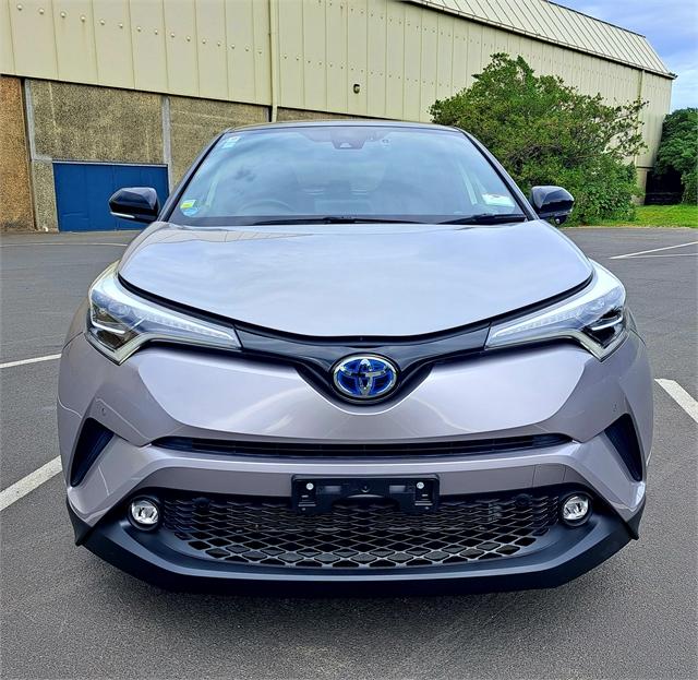 image-1, 2018 Toyota C-HR Signature Class Warranty at Dunedin