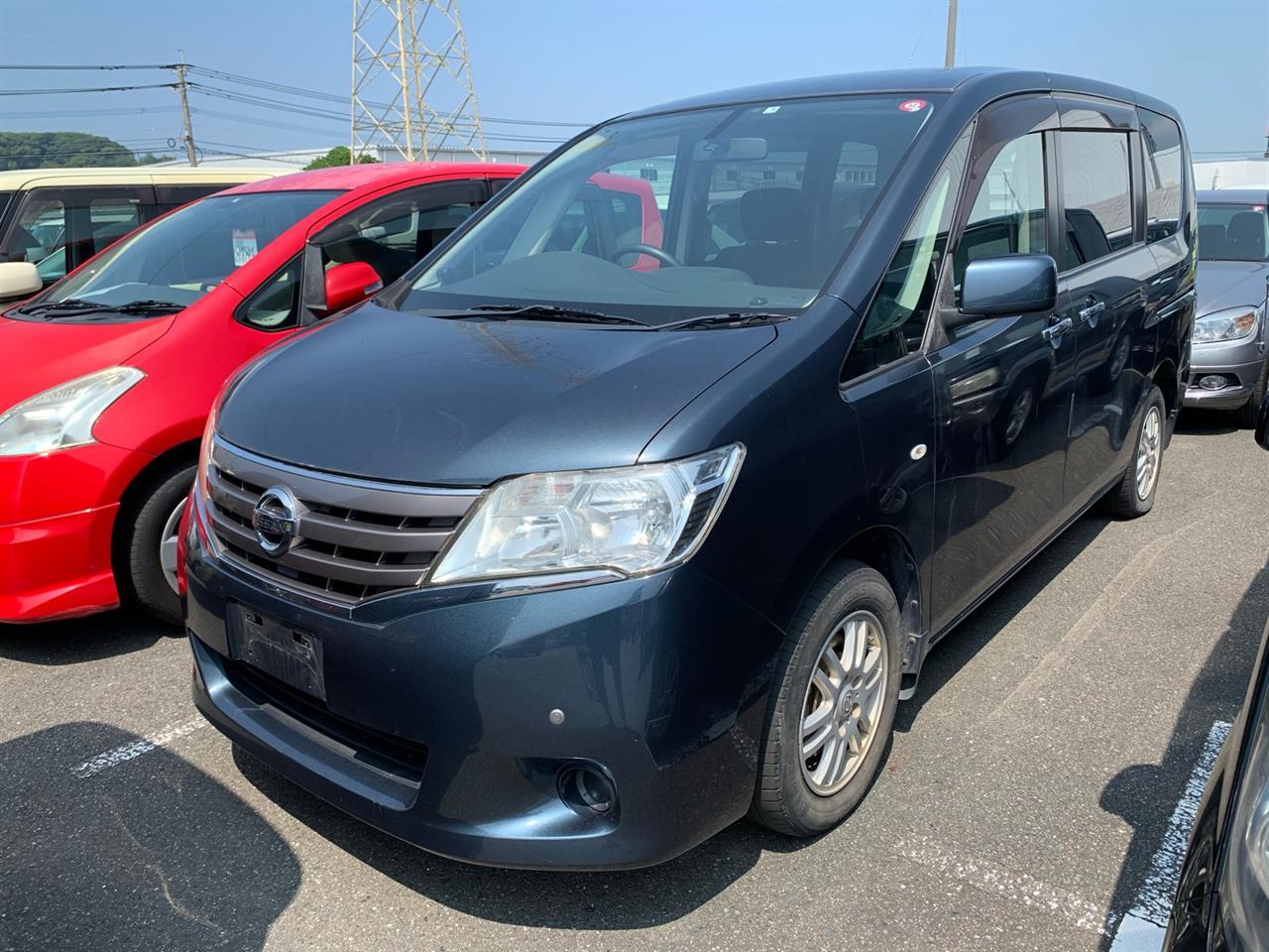 Nissan serena c 25