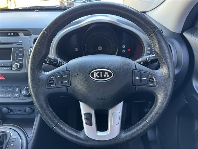 image-5, 2011 Kia Sportage 2.4 Petrol Auto AWD at Christchurch