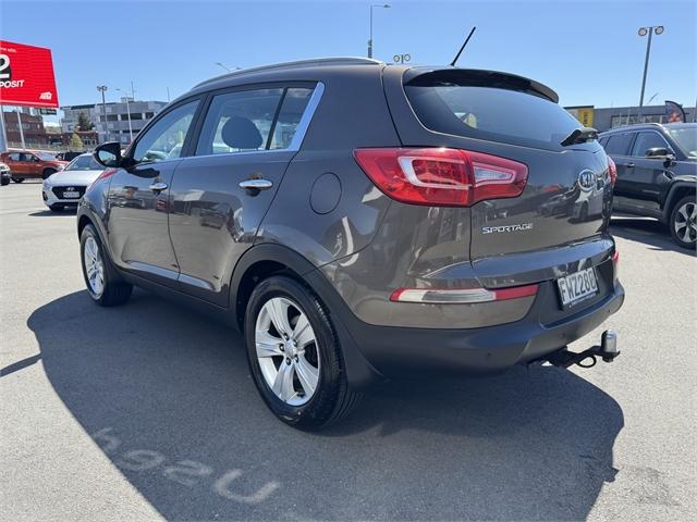 image-2, 2011 Kia Sportage 2.4 Petrol Auto AWD at Christchurch