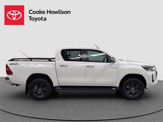 image-6, 2022 Toyota Hilux SR5 2.8DT 4WD at Dunedin
